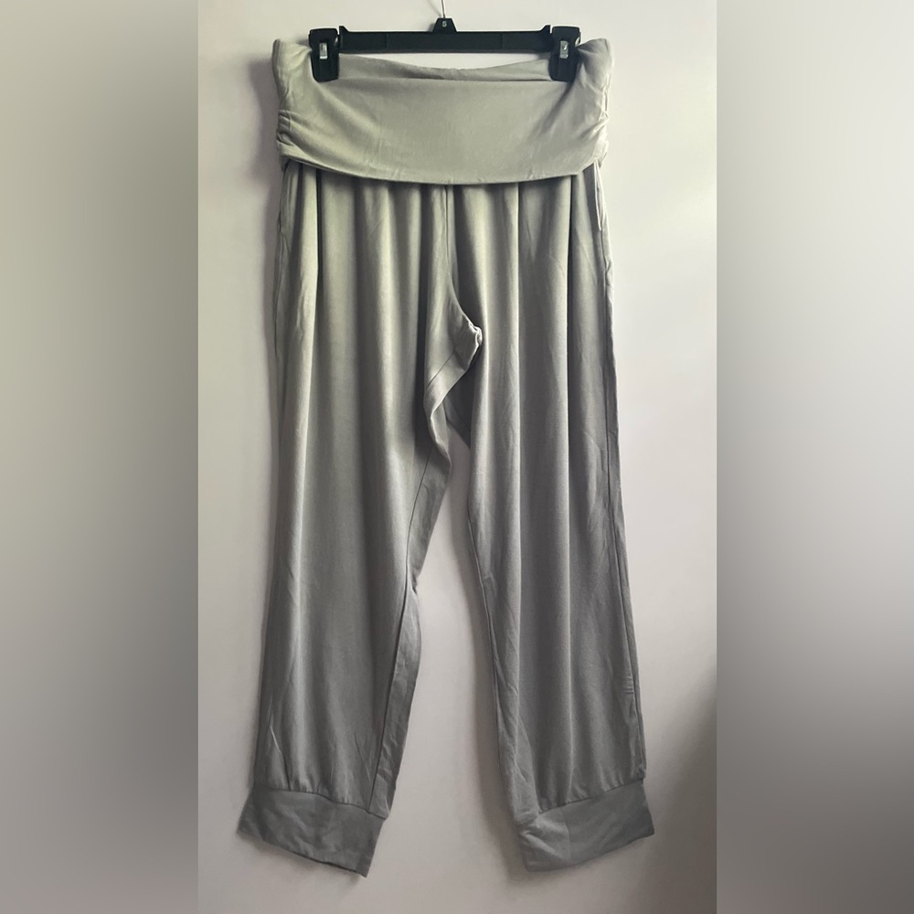 Danskin Gray Yoga Pants
